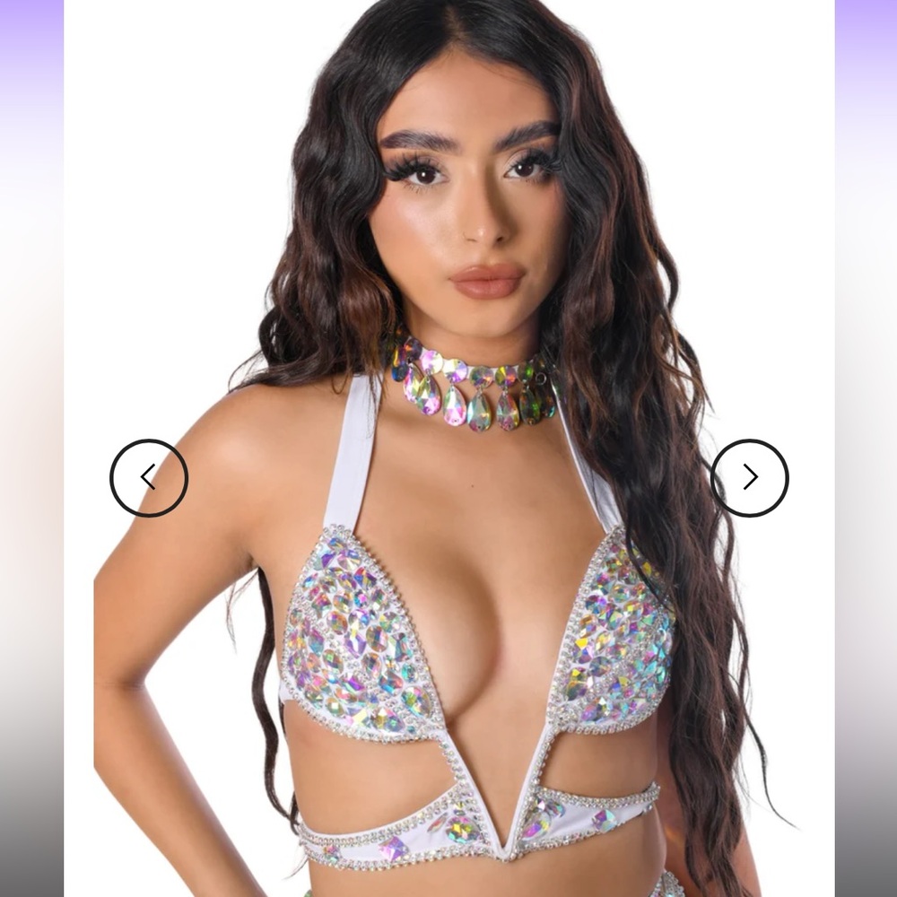 Lumi Shop Irridescent Dreams Carnival Bra NWT